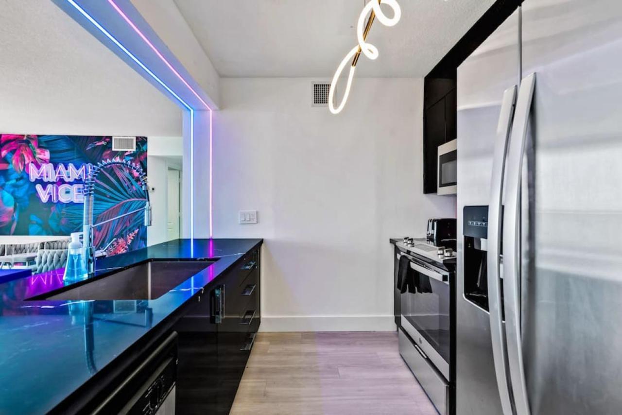 Miami Vice Oceanfront Sky Villa 外观 照片