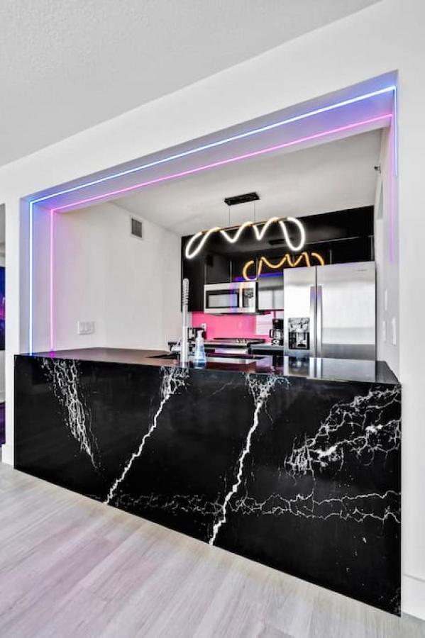 Miami Vice Oceanfront Sky Villa 外观 照片